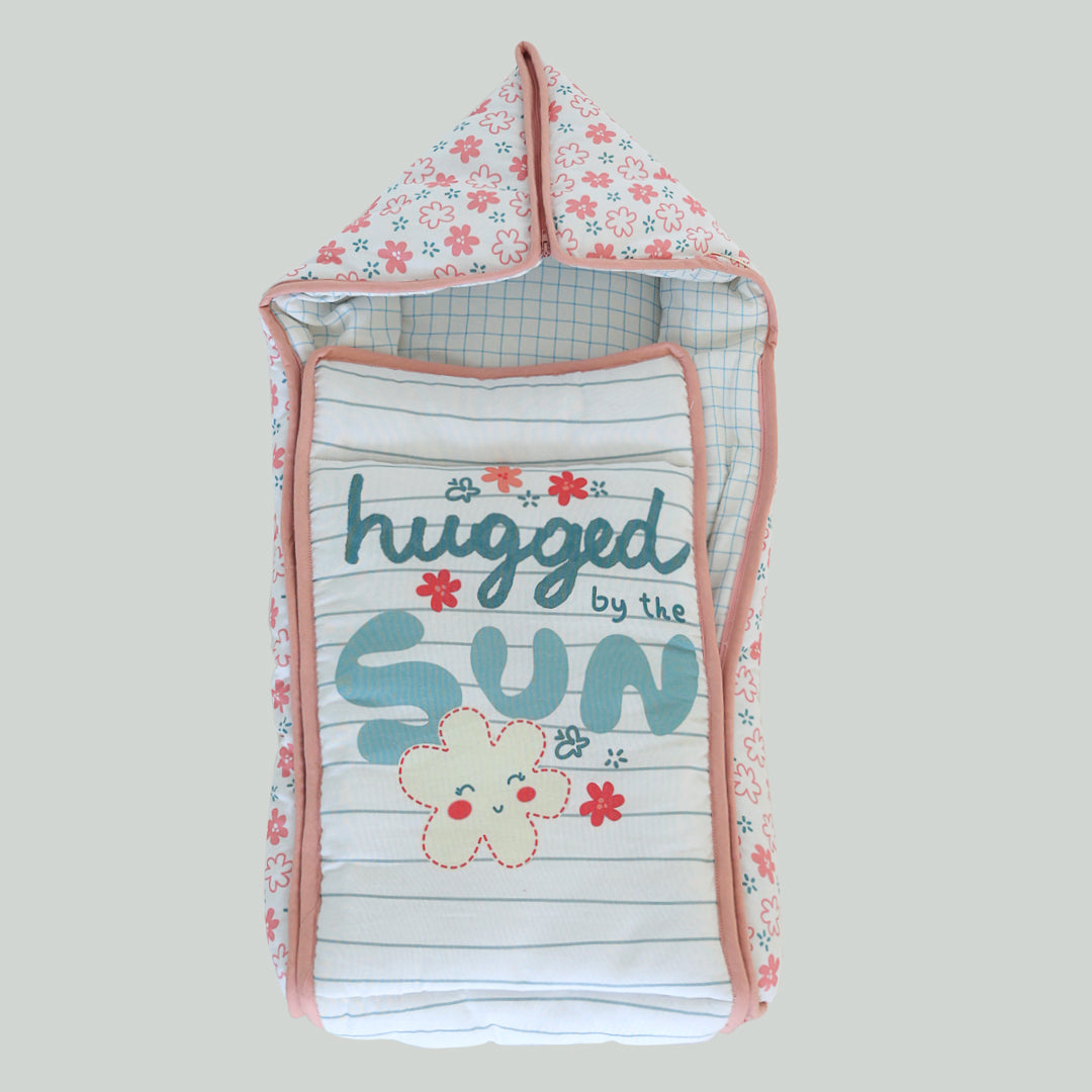 The Flower White Bundle - Quilt + Dry Sheet + Carry Nest
