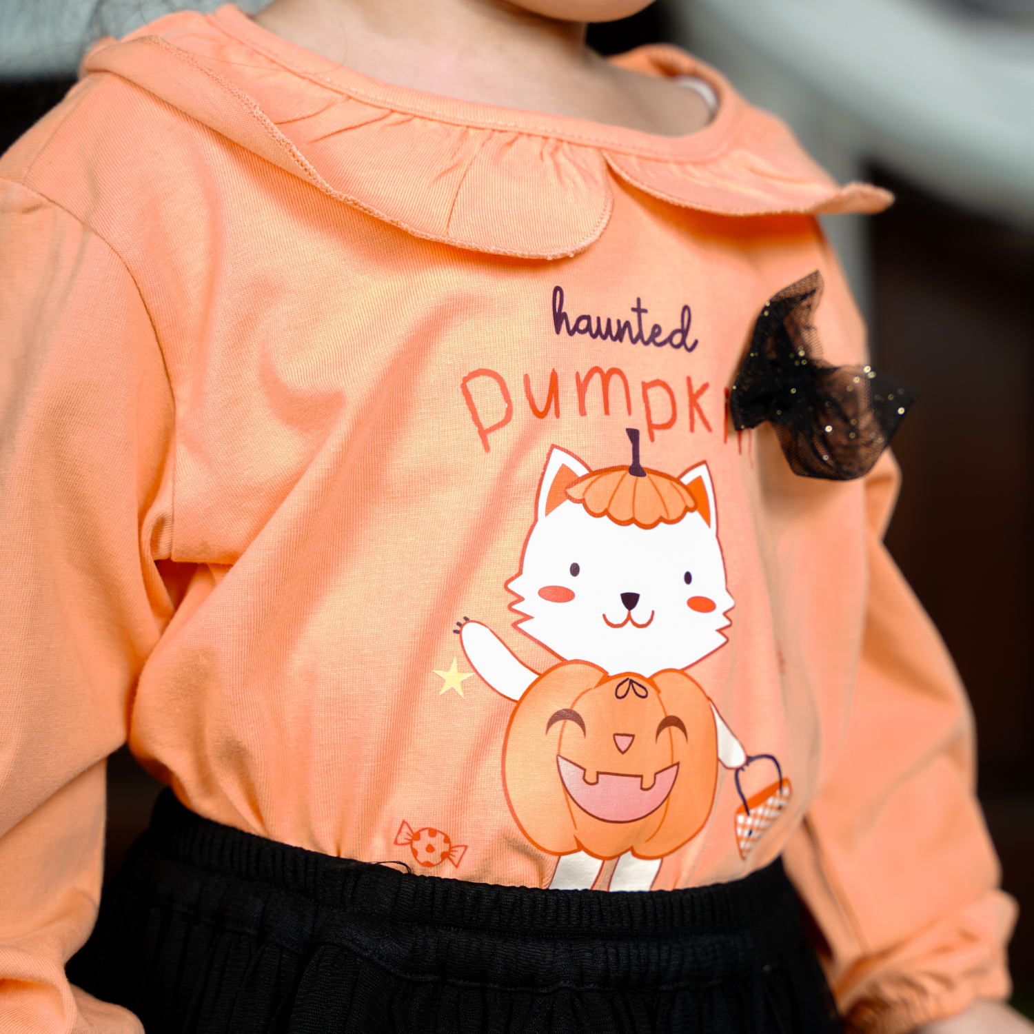 Trick-or-Treat Pumpkin Top