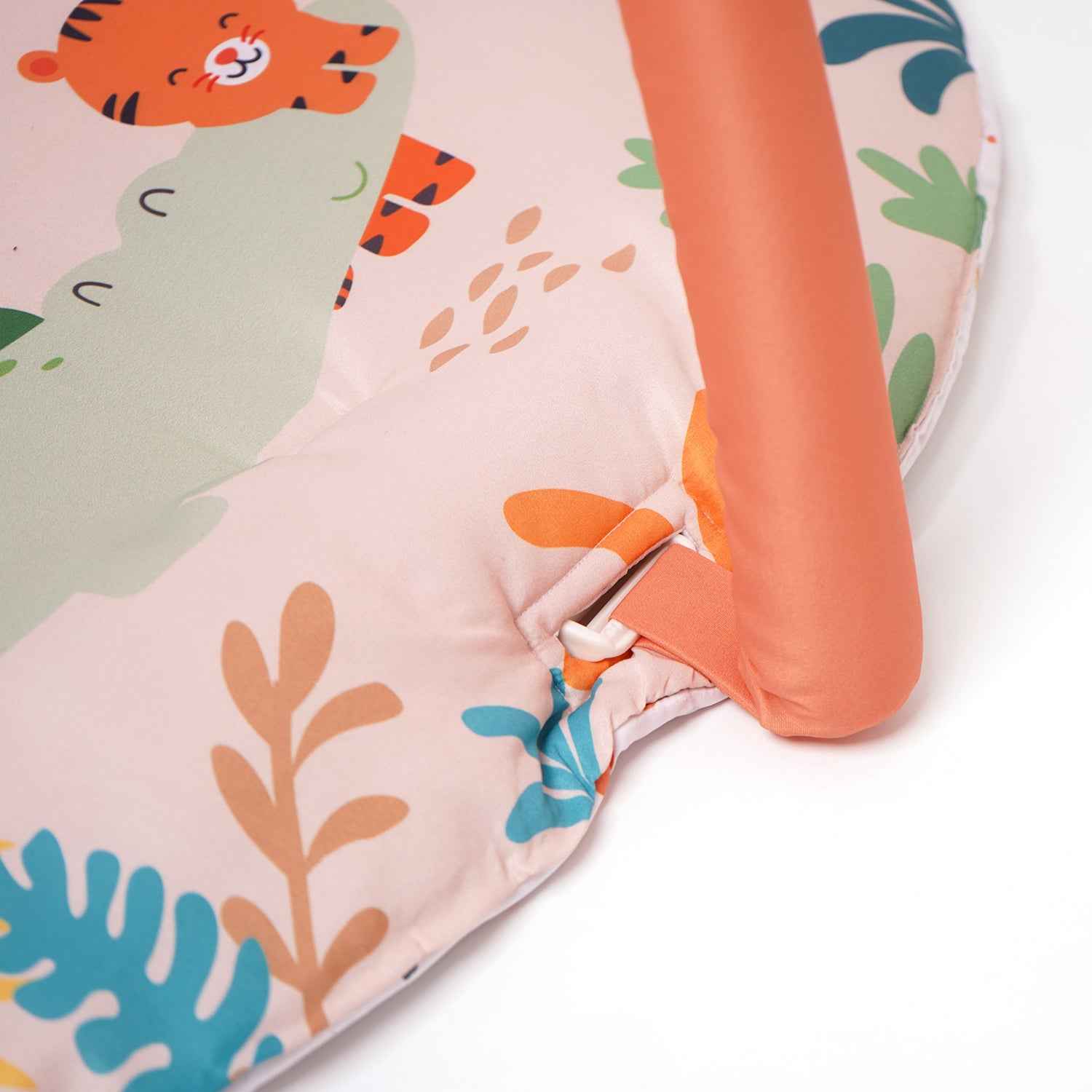 Baby Play Mat | 4 Detachable Toys | Jungle Safari