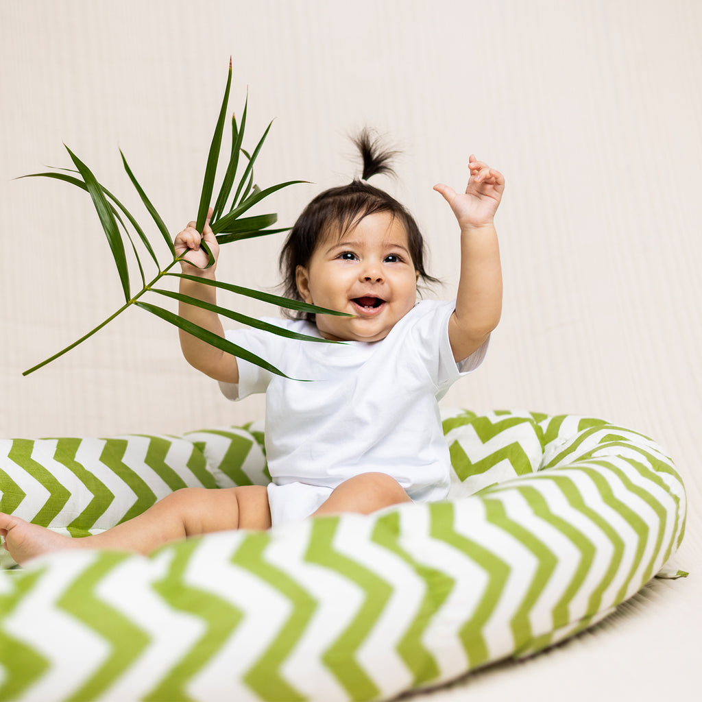 Baby Nest - Chevron Zig-Zag