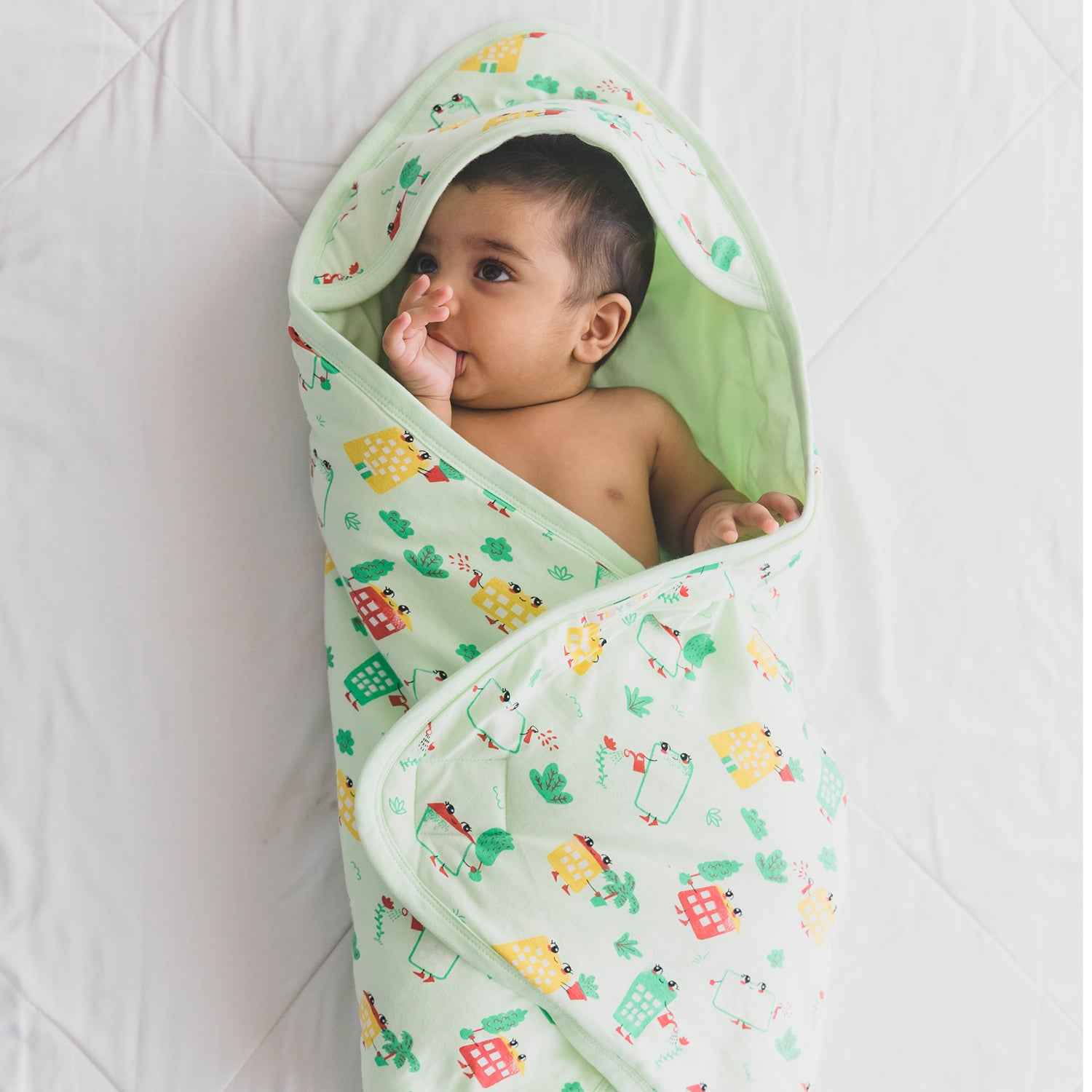 Hooded Blanket - Green Wild City