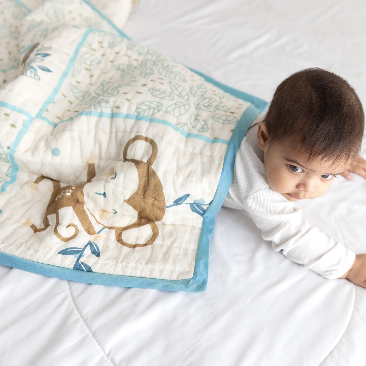 Jungle Family Mulmul Blanket