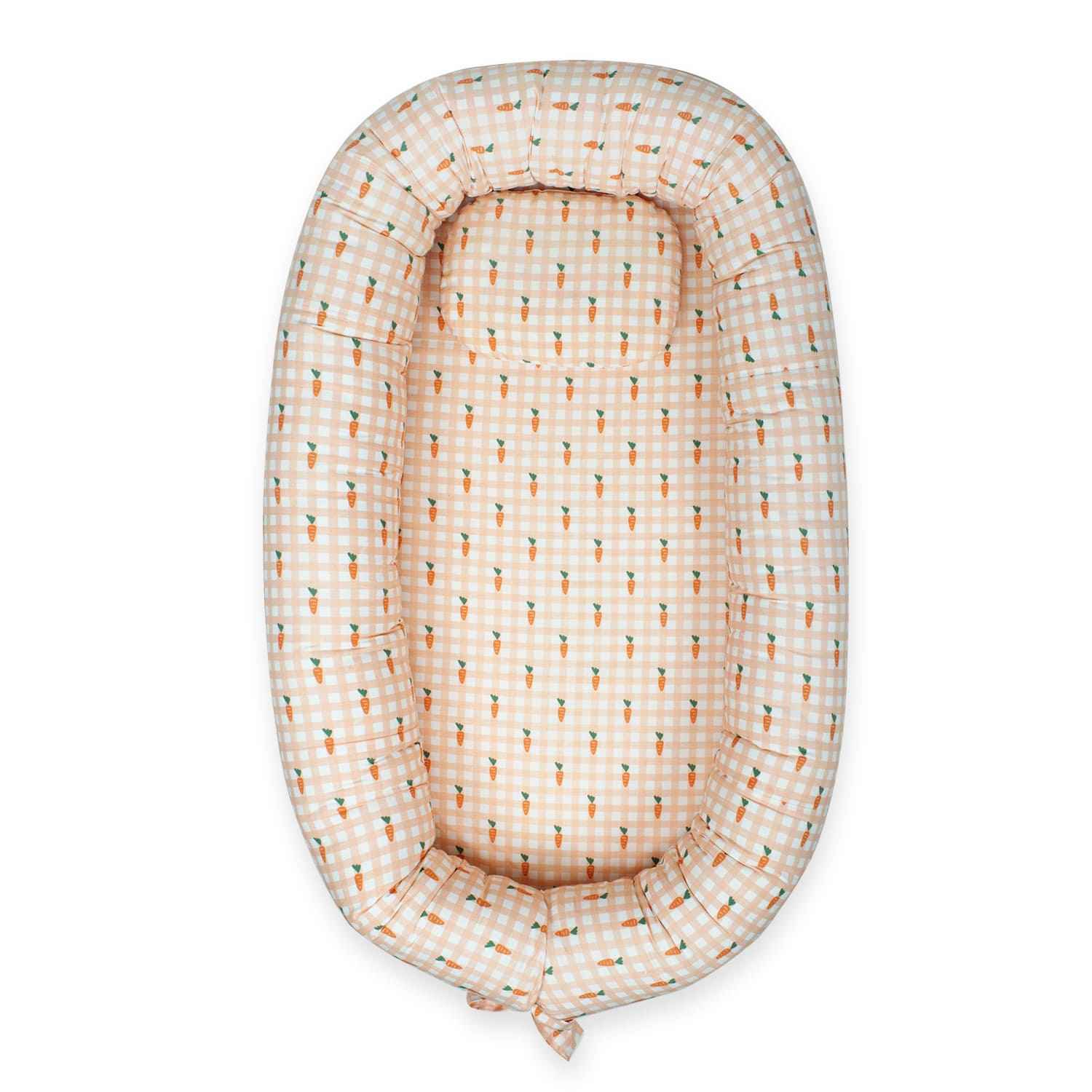 Baby Nest - Quirky Carrots