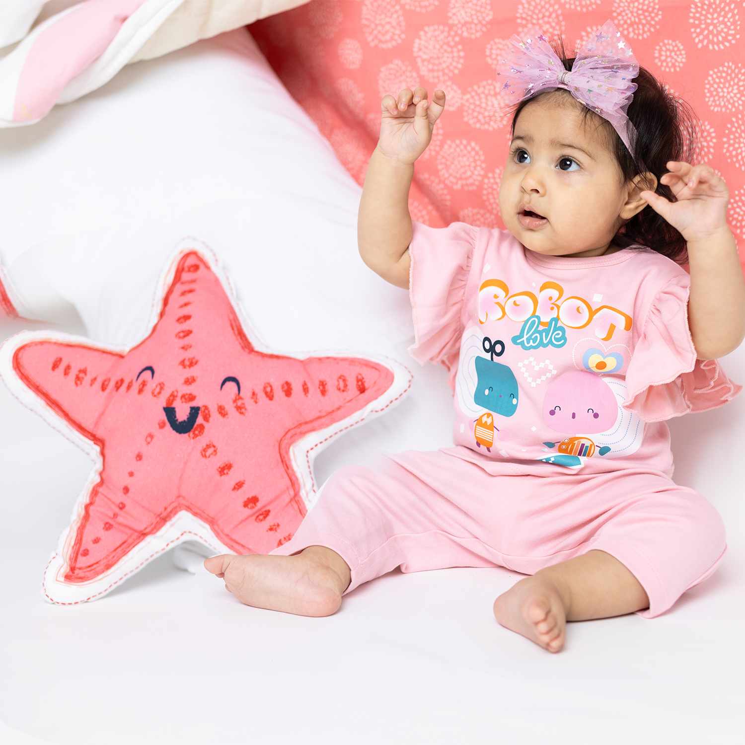 Half Sleeved Top - Robot Love