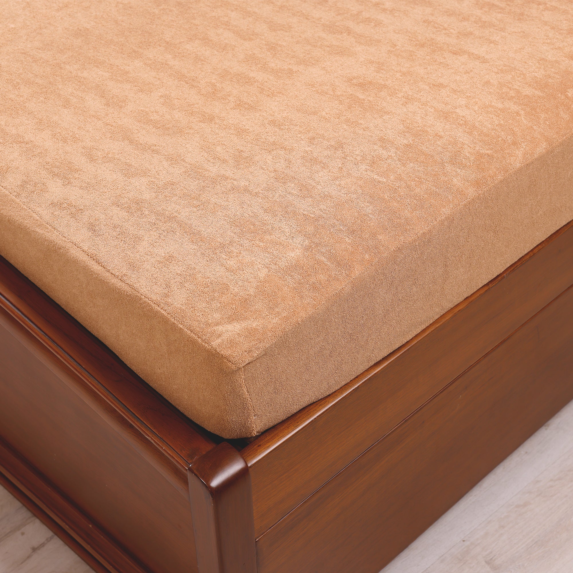 Waterproof Soft Terry Cotton Breathable Fitted Style Mattress Protector - Camel