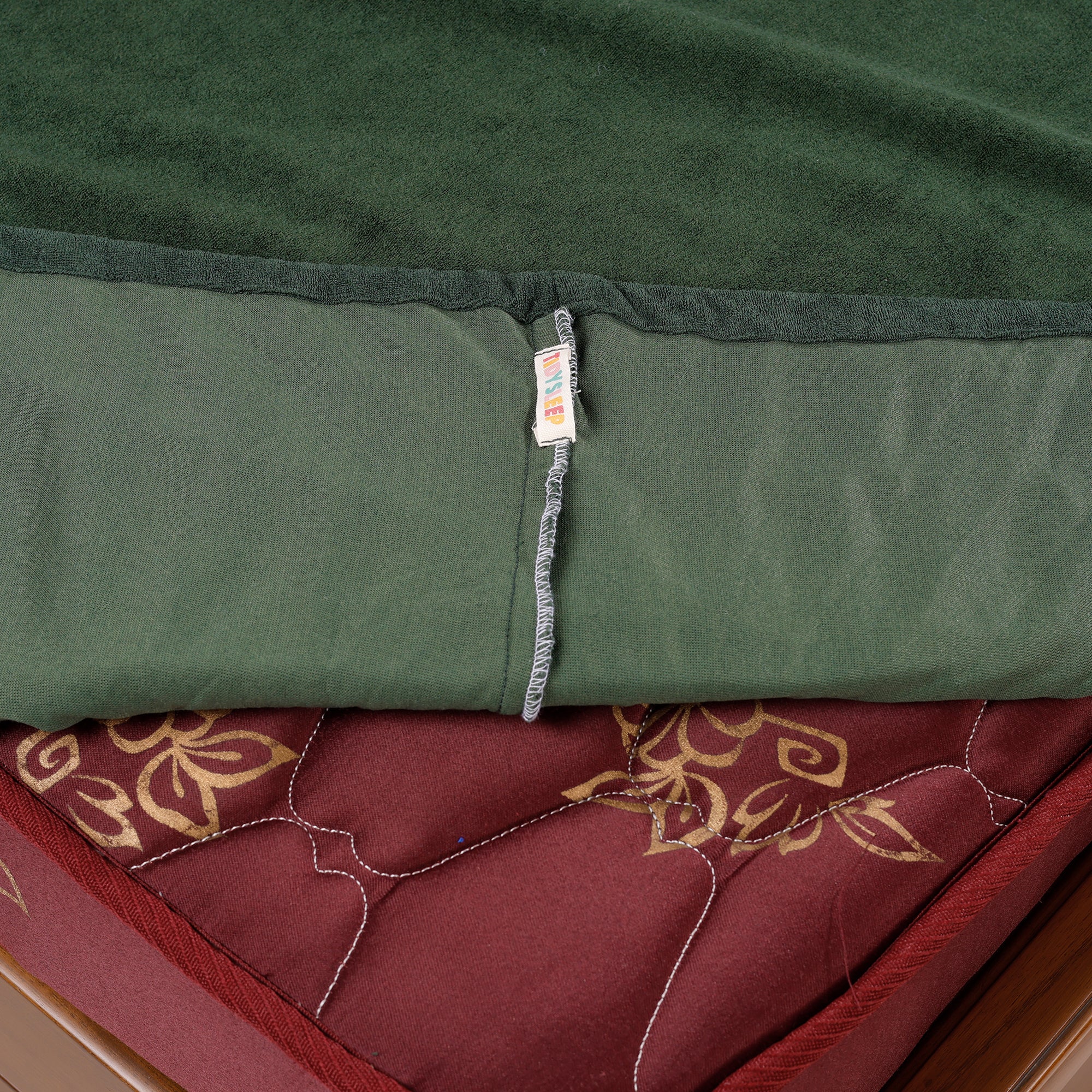 Waterproof Soft Terry Cotton Breathable Fitted Style Mattress Protector - Green